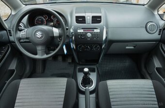 Suzuki SX4 1.6 SR voz, 1. maj. - 6