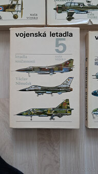 Predam celu seriu knih Vojenske letadla 1(1977) az 5(1985), - 6