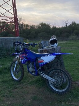 Yamah yz125 - 6