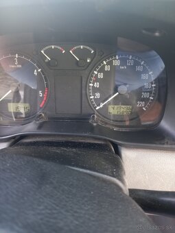 Predám škodu octavia 1.9 tdi - 6