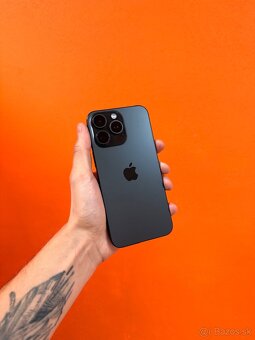 Apple iPhone 15 Pro Max 256gb - Čierny Titán - 6