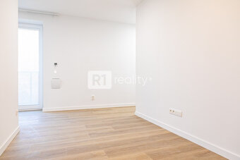 Nový 1 izbový byt 37 m2+ 4 m2 balkón, výťah + parking, Piešť - 6