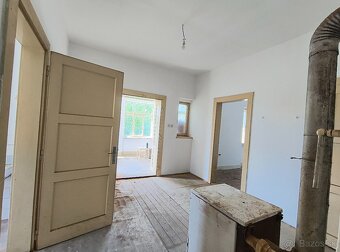 Rodinný dom v obci Čata - 6