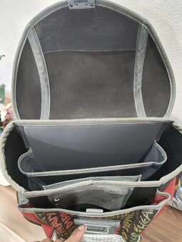 Predám školskú tašku traktorovu - 6