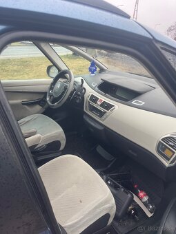 Predám Citroën C4 Picasso - 6