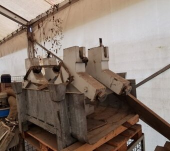 10 m soustruh s použitými lunetami - 6