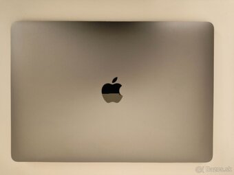 MacBook Air 2020 | i5 • 16GB • 256GB SSD - 6