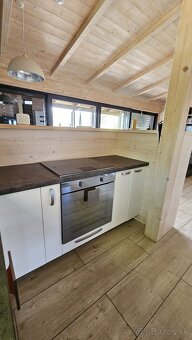 Komplex s 2 CHATAMI na DOMAŠI- Dobrá - 6