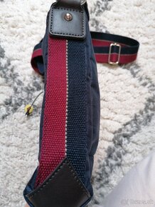 TOMMY HILFIGER KABELKA - 6