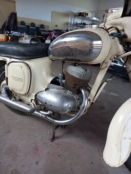 Jawa 250 automatic - 6