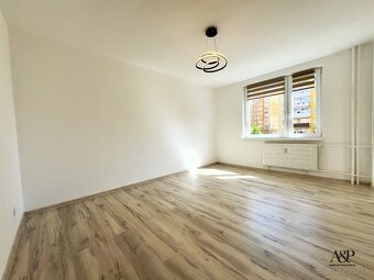 REKONŠTRUOVANÝ 2 IZBOVÝ BYT, 48M2, UL. L.NOVOMESKÉHO, SENICA - 6