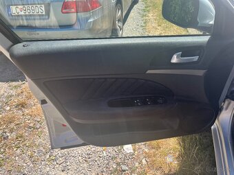 Rozpredám alfa romeo 159sw 2009 - 6