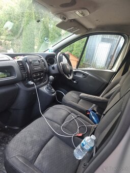 Opel vivaro - 6