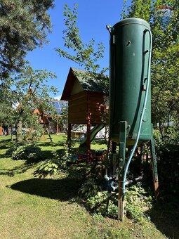 Záhrada s chatou v krásnom prostredí - 6