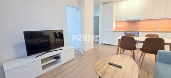 BÝVAJ PRVÝ V 2,5i byte, OVOC.SADY, BALKÓN,PARKING, Ivanska c - 6