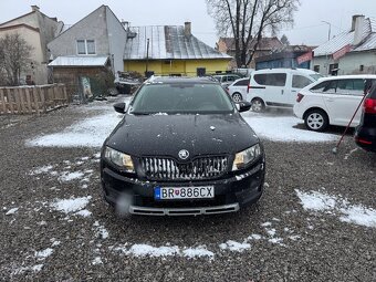 Škoda Octavia SCOUT 3 2.0 TDI  4x4 - 6