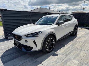 Cupra Formentor 1.4 TSI eHybrid 245k Ťažné/Pano/Kamery/Virtu - 6
