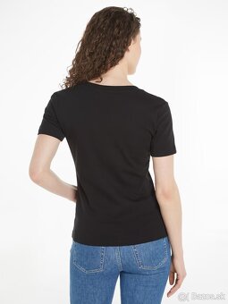 Tommy hilfiger slim fit nenosené tričko - 6