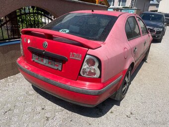 Octavia 1.8i 20v - 6