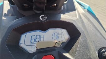 Sea-Doo Spark Trixx 2UP IBR 2017 110KM 68mth - 6