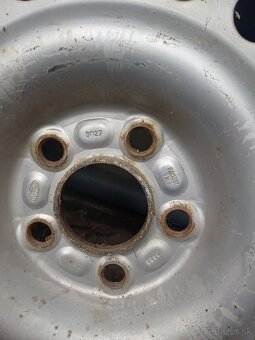 Pneumatiky zimne 195/65/r15 - 6