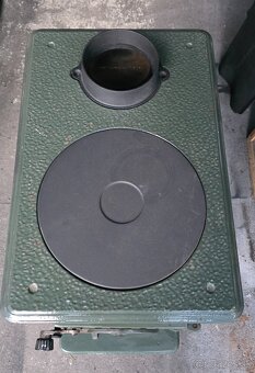 Liatinove kachle Jotul F 602 N zelený smalt - 6