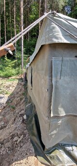 2ks vojensky opravarensky stan 8x6m, aj s vleckou.. - 6