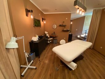 Odstúpim salón - 6