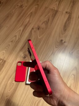 iPhone 13 red TOP stav - 6