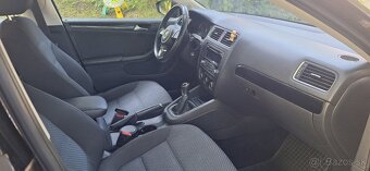 Volkswagen Jetta - 6