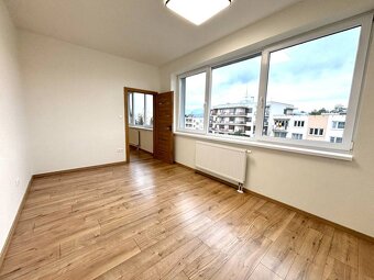 Na predaj 3 izb. byt, 86 m², Trenčín, ul. Zlatovská - 6