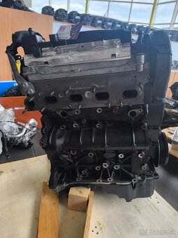 MOTOR DEU 2,0 TDI AUDI A4 - 6