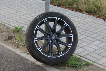 Nissan Juke 1.6 l Nismo - 6