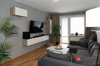 Priestranný , slnečný 2izb byt s predzáhradkou - 6