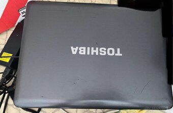Predám notebook toshiba satelite a300d-213 z win 11 amd 2 ja - 6