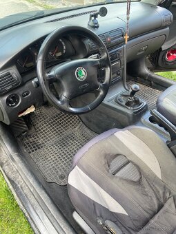 Predám škodu superb 2003 1.9 tdi - 6