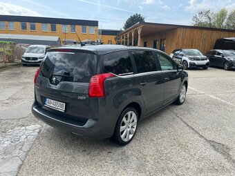Peugeot 5008 - 6
