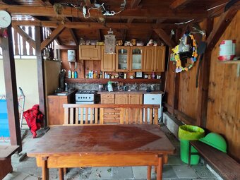 Na predaj záhradná chatka s bazénom a pozemkom v meste Holíč - 6