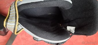 Predám korčule zn. SPARTAN - 6