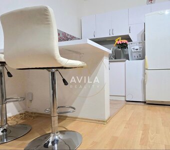 Predaj: Veľká garsónka s balkónom a výhľadmi (AVILA) - 6