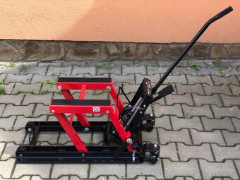 Hydraulický zdvihák - 6