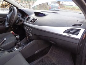 Renault Megane III 1,6i 81KW, rozpredám na náhradné diely - 6