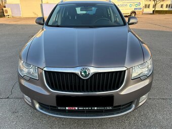Škoda Superb Combi - 6