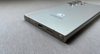 📱Samsung Galaxy S24 Ultra 256 GB – ako nový - 6