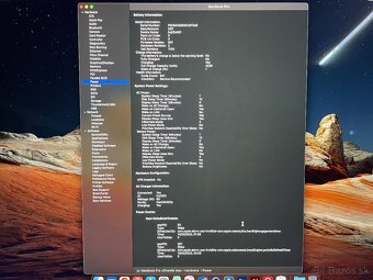 Apple MacBook Pro (15-inch,2018) Touchbar - 6