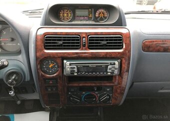 Toyota Land Cruiser 3.0 D-4D EKO ZAPLACENO nafta manuál - 6