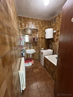 3i rodinný dom -prízemný bungalov s garážou, Blatné - 6