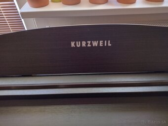 Elektronické piano KURZWEIL - 6