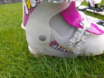 Dievčenské lyže a lyžiarky - 6