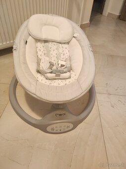 Hojdacie kresielko ako nové - 6